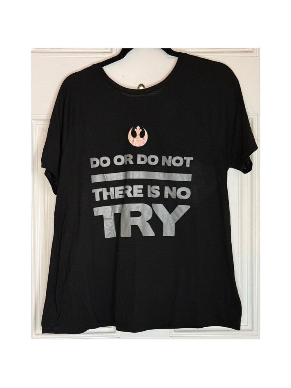 Women's Star Wars Her Universe Black Silver Short Sleeve Active Tee 1X